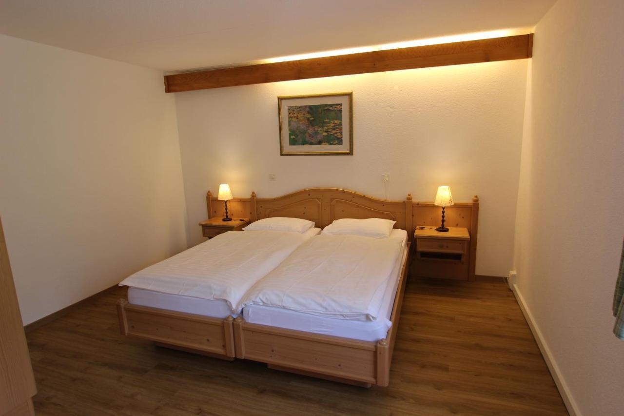Hotel Roc Et Neige Chateau-d'Oex Esterno foto